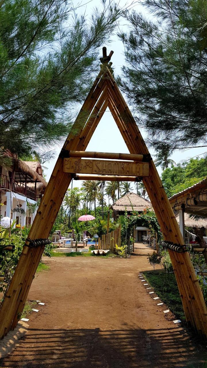 ホテル El Jardin De Shambala ギリ・アイル エクステリア 写真