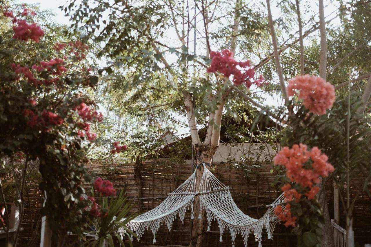 ホテル El Jardin De Shambala ギリ・アイル エクステリア 写真